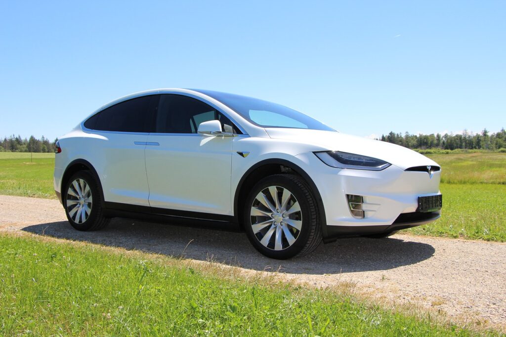 Voiture électrique en LOA ou LLD avantages et inconvénients